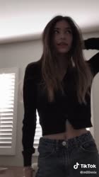 576x1024