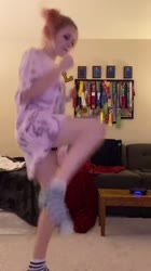 576x1024