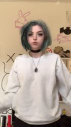 576x1024