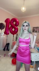 576x1024
