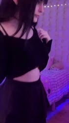 720x1276