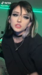 576x1024