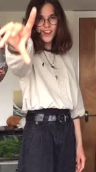 576x1024