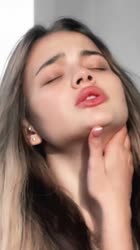 576x1024