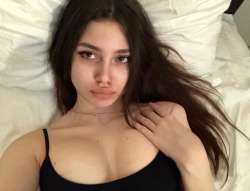 1080x827