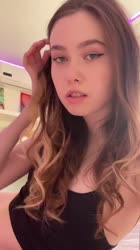 576x1024