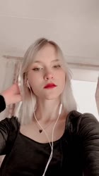 576x1024