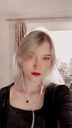 576x1024