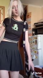 576x1024