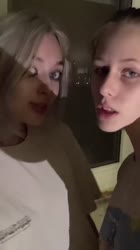 576x1024