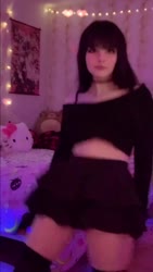 720x1276