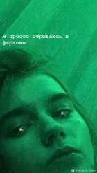 690x1225