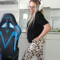 1080x1080