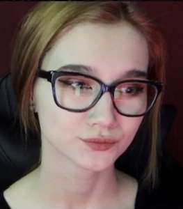 281x320