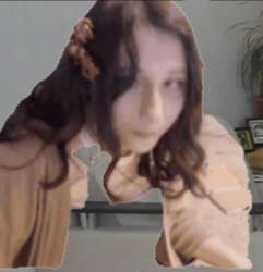 422x436