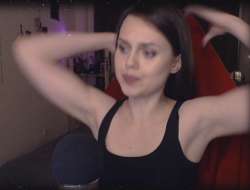 612x467