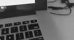 900x500