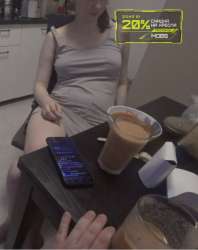 597x751