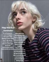 563x706
