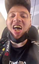 888x1448