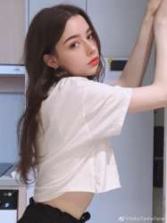 690x918