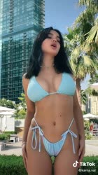 576x1024