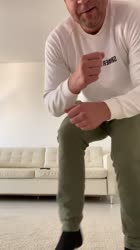 576x1024