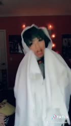 608x1080