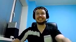 640x356
