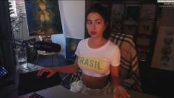 1559x884