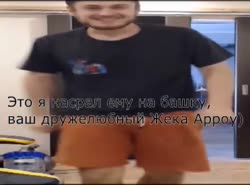 526x390
