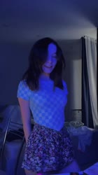 576x1024