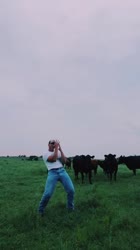 576x1024