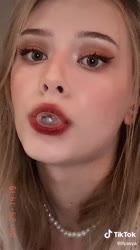 576x1024