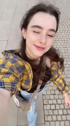 576x1024
