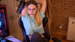 470x264