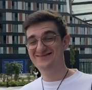 180x176