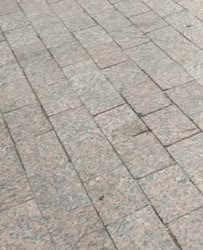 368x452