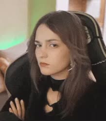 240x274