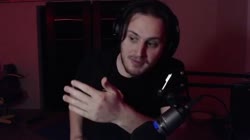 530x298