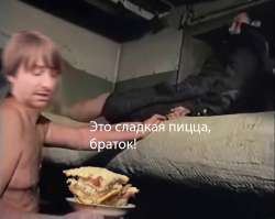 902x720