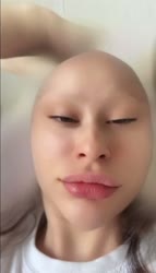 736x1280