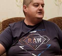 379x344
