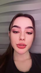 720x1280