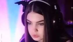 350x202