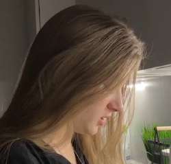 398x382