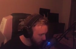 372x240