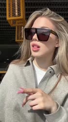 576x1024