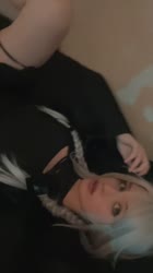 576x1024