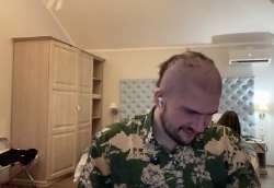 368x254